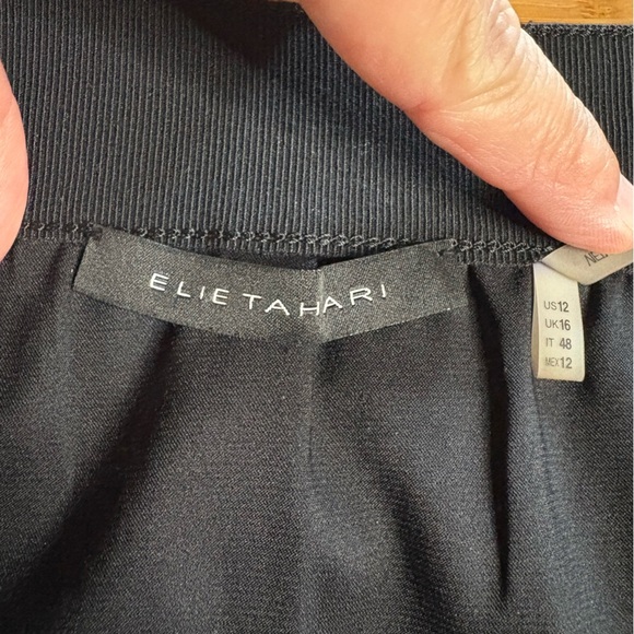 Elie Tahari Black Lamb Leather A-Line Skirt. Size 12 - Picture 3 of 7